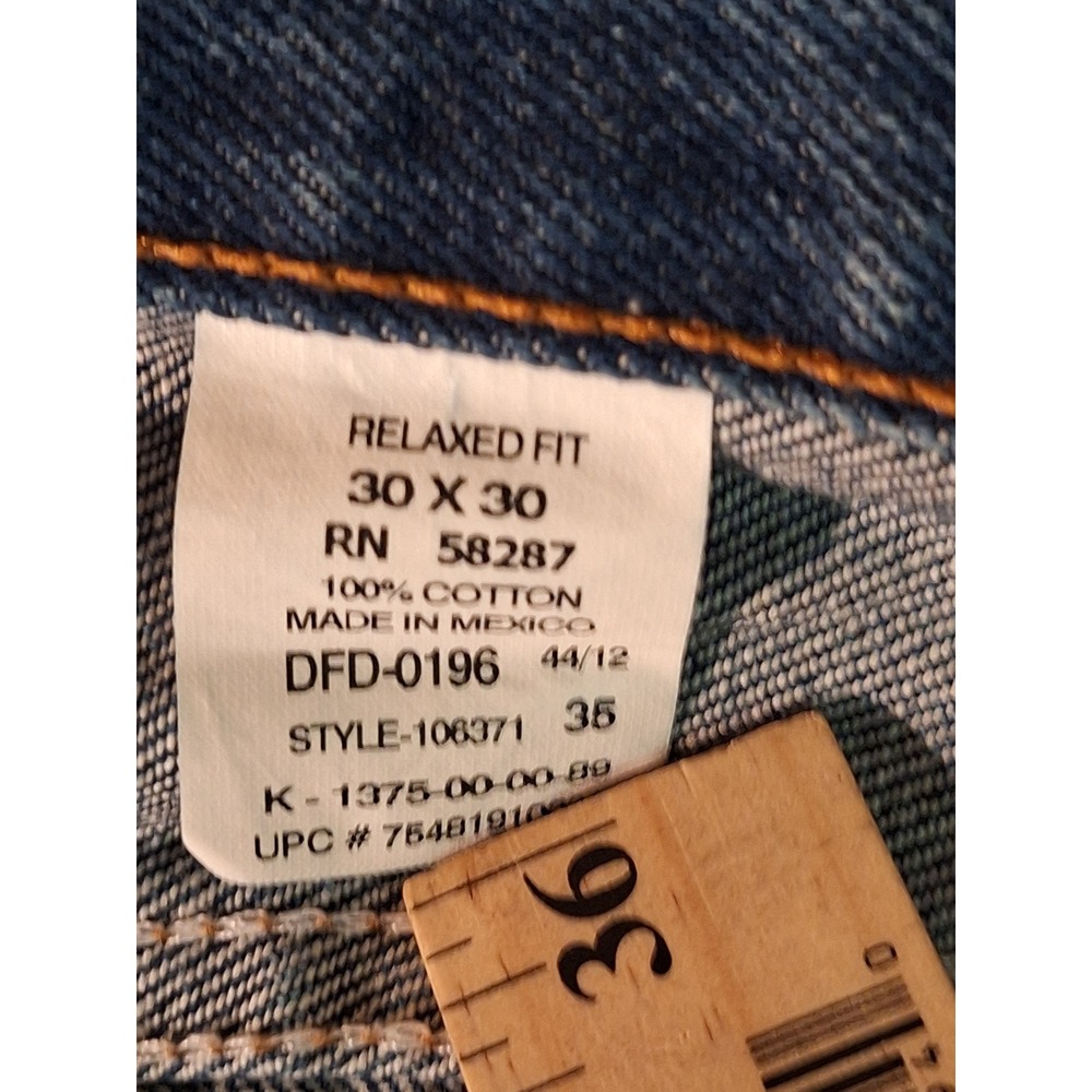 NWT Faded Glory Mens Relaxed Fit Jeans 30x30 Straight Blue Denim Classic Casual - Picture 10 of 11